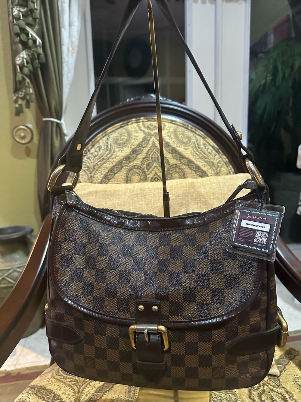 Louis Vuitton Damier Ebene
Brown Highbury Leather
Shoulder Bag with COA